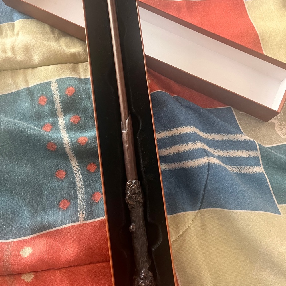 Original Universal Studios Interactive Wand